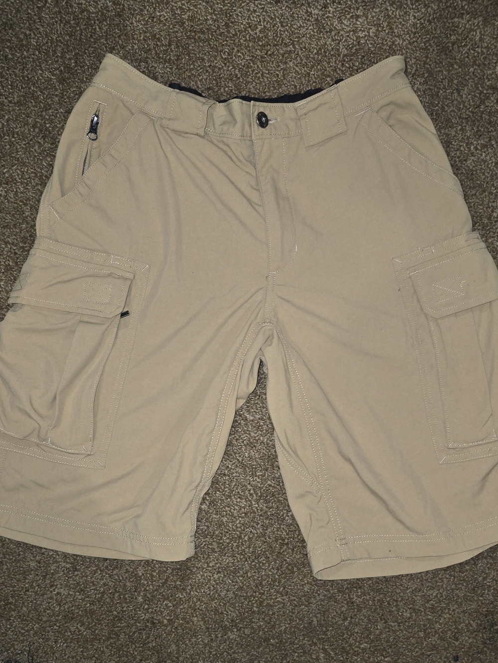 Men's Cargo Shorts in Khaki - Comfortable Utility Style Size Medium
